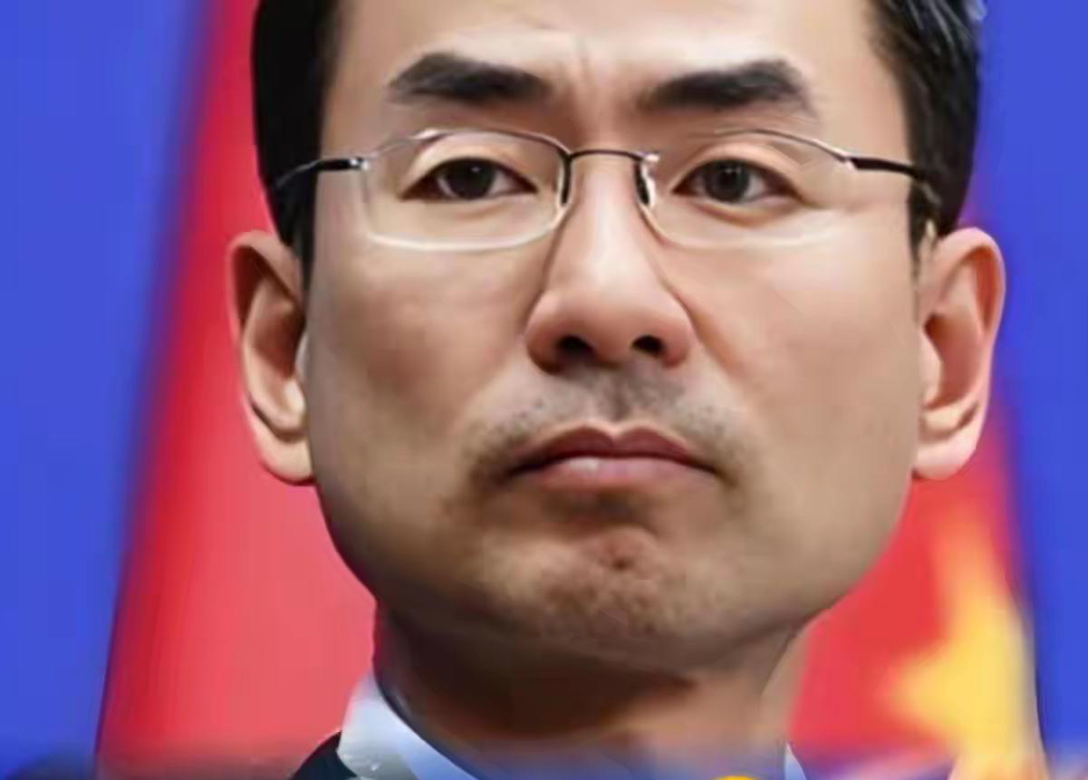 你动动我试试[炸弹]！
美国在咱周边摆核武导弹？
别光盯着他咋咋呼呼，
咱早用实