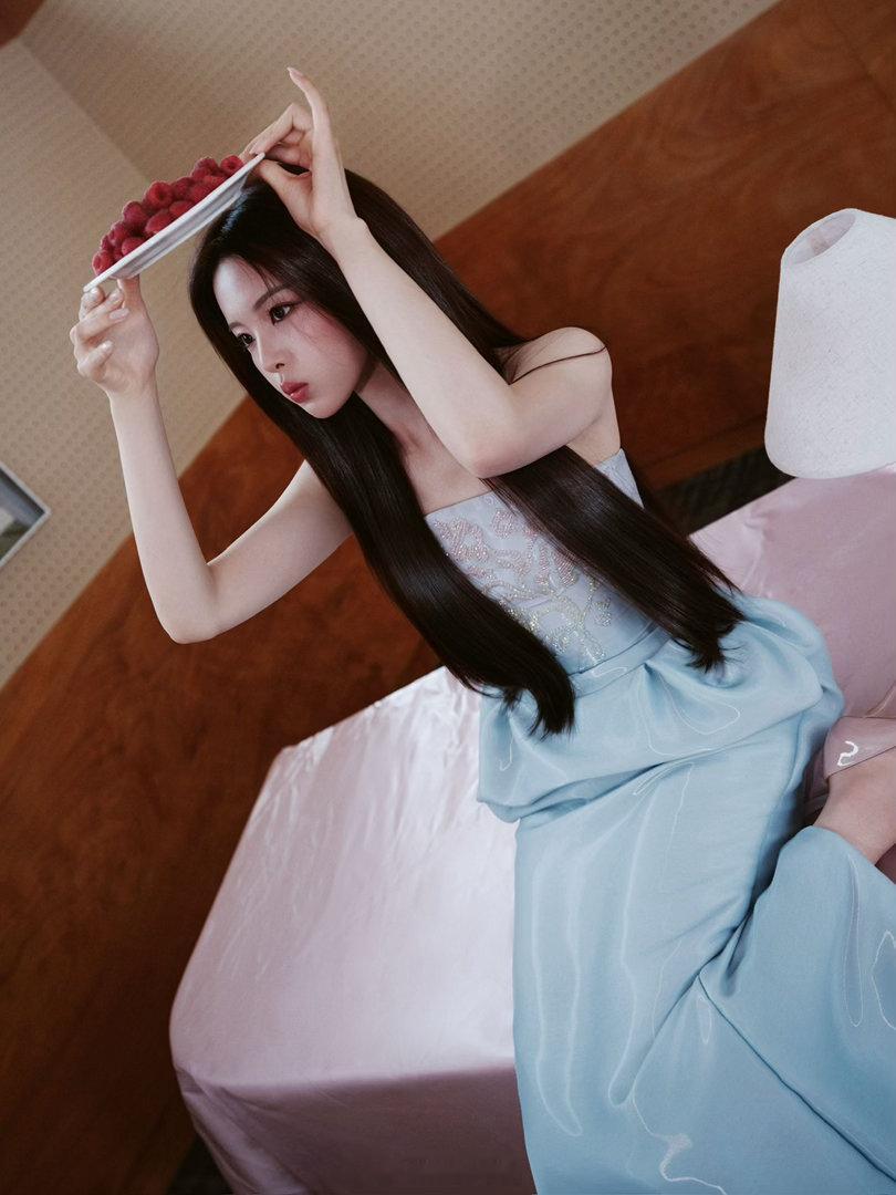 杨超越 