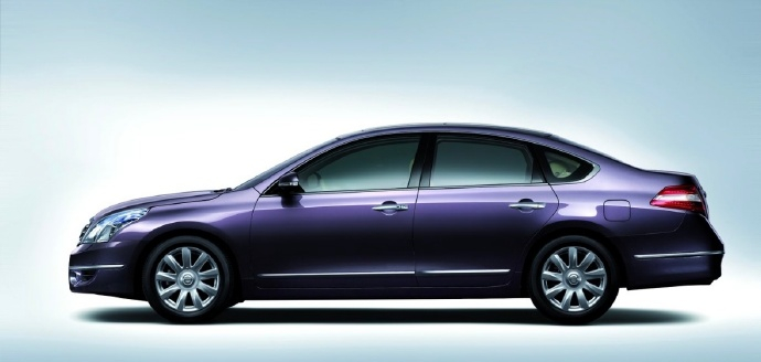 12.99万起就能买到合资+华为的智能燃油车，鸿蒙座舱+华为音响全系标配，这才是