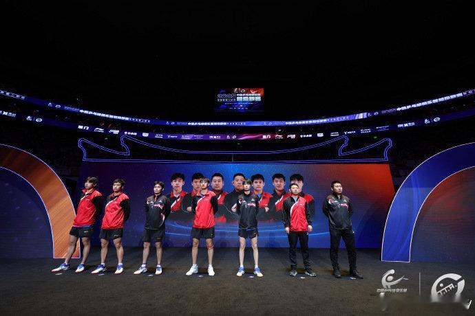 黄石基地·华新收获2025赛季乒超男团亚军， 发博：站在赛场从不孤单，因为身后有