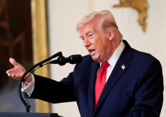 伊朗新最高领袖穆杰塔巴的生死，成了全球最大悬念。
 
3月13日，特朗普公开放话