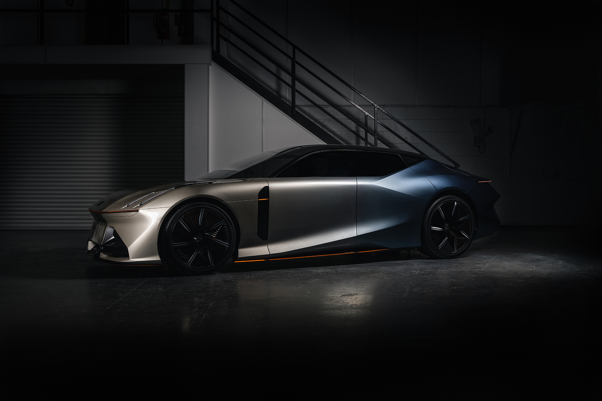 有一个概念需要说明：The Next Day概念车并非07、08、极氪X、Z10