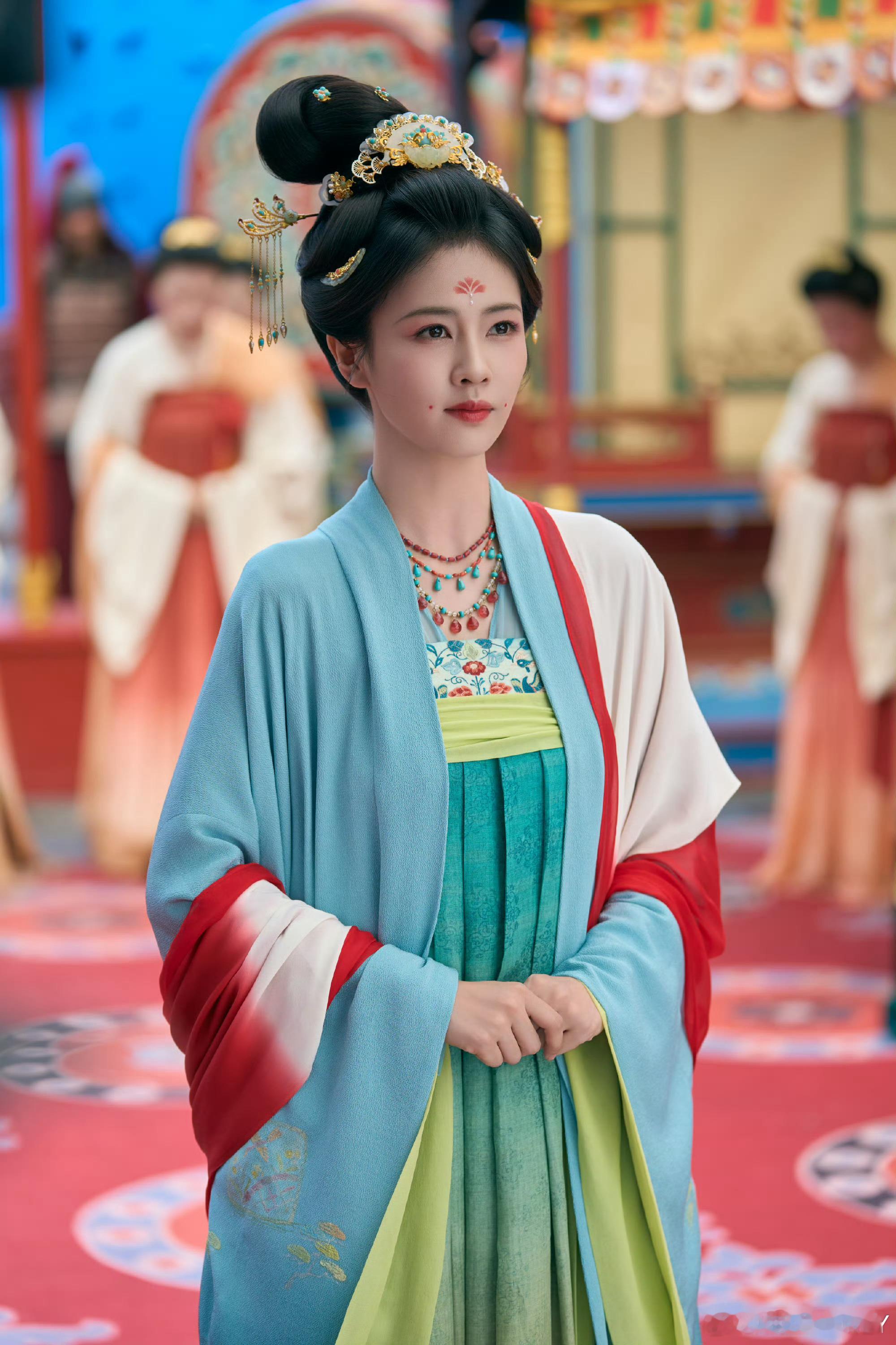 2026暑期最热女性角色2026暑期最热女性角色——白鹿的叶璃 