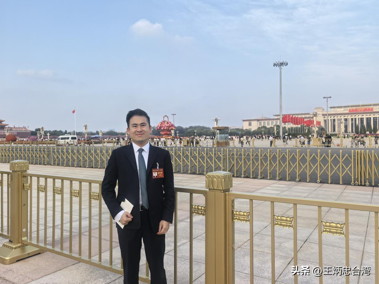 新中国成立77周年，中华民族从站起来、富起来到强起来，这当然是所有中华儿女都应感