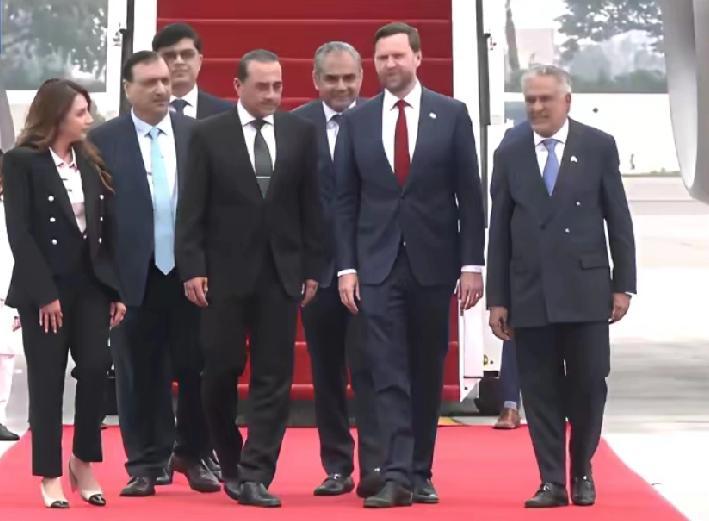 这次在巴基斯坦的调停下，美伊两国领导人齐聚伊斯坦布尔，能够停战二个星期，坐下来和