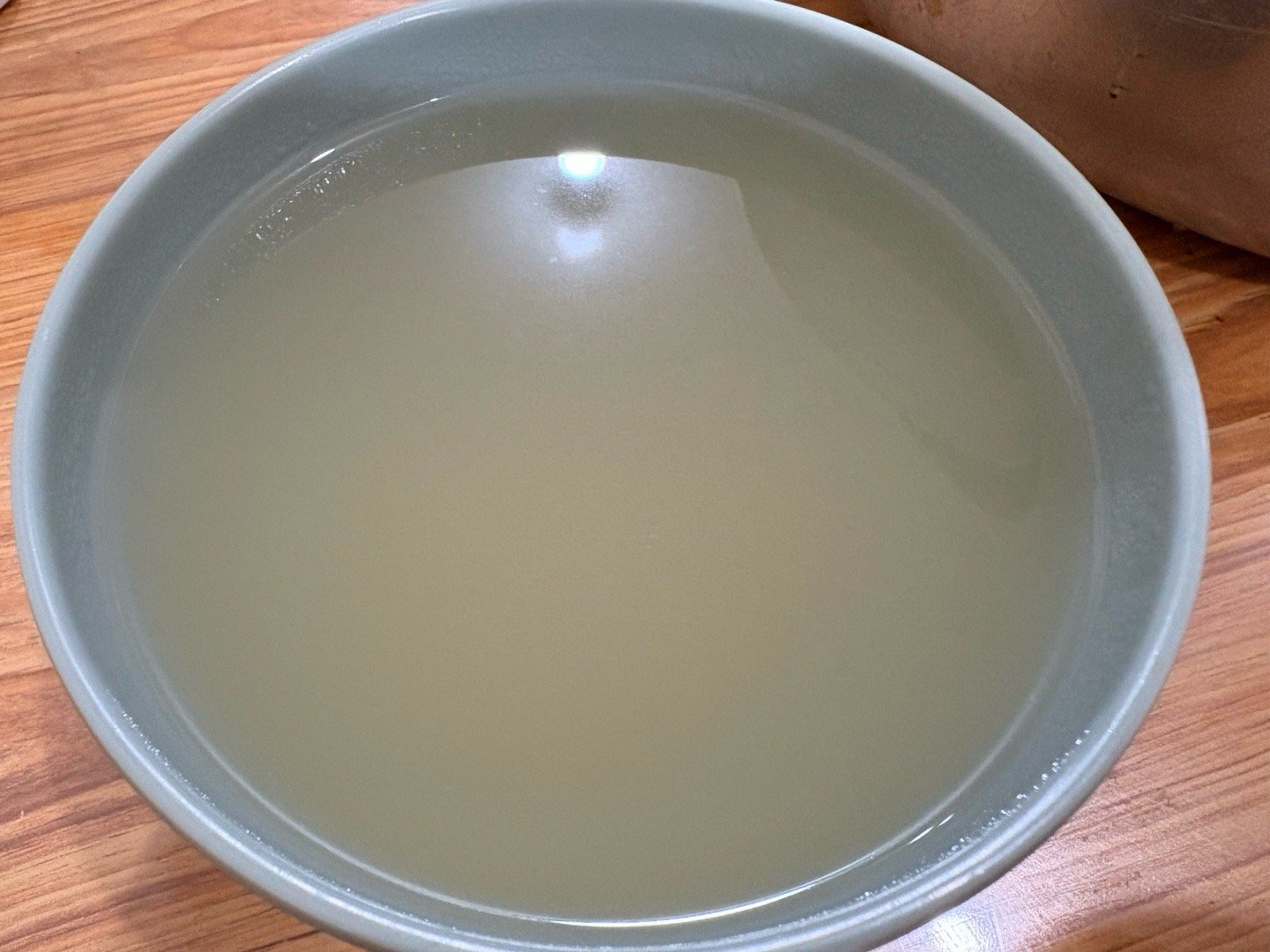 以前有个网红叫陈光标，现在有个网红是陈双标。 ​​​