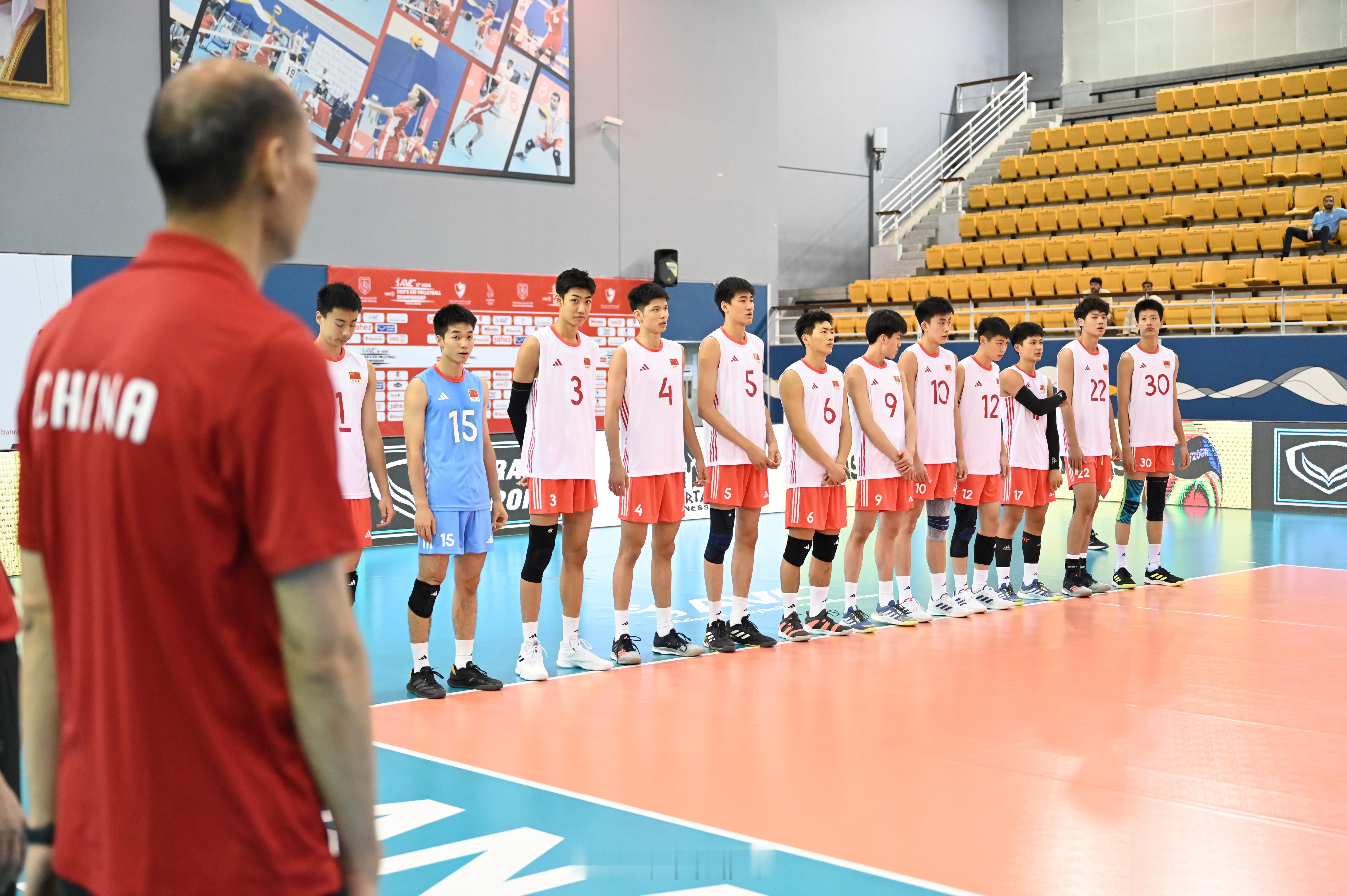 【中国国少男排历史首次夺得亚少赛冠军】北京时间5日凌晨，巴林麦纳麦伊萨城，#20