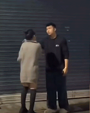 网友:法术？