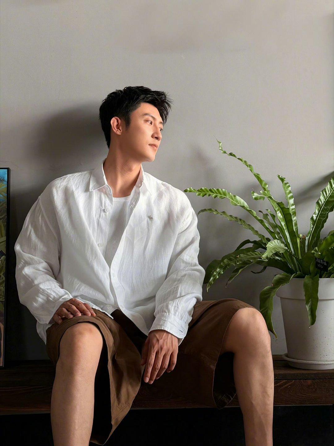 赵冬苓说相信黄景瑜赢风编剧说相信黄景瑜赵冬苓编剧力挺黄景瑜太戳人，实力派从不纠结