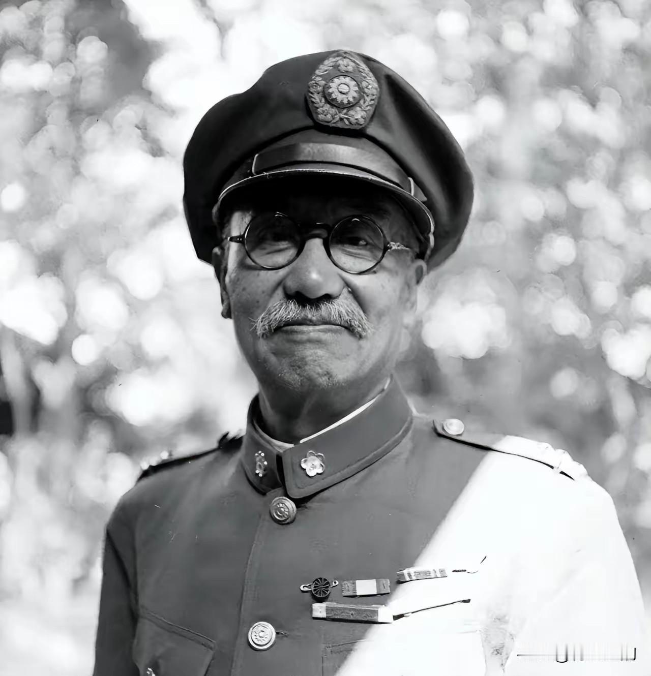 1936 年 5 月，晋军将领李生达遭贴身卫士刺杀身亡，老蒋得到消息后，气得暴跳