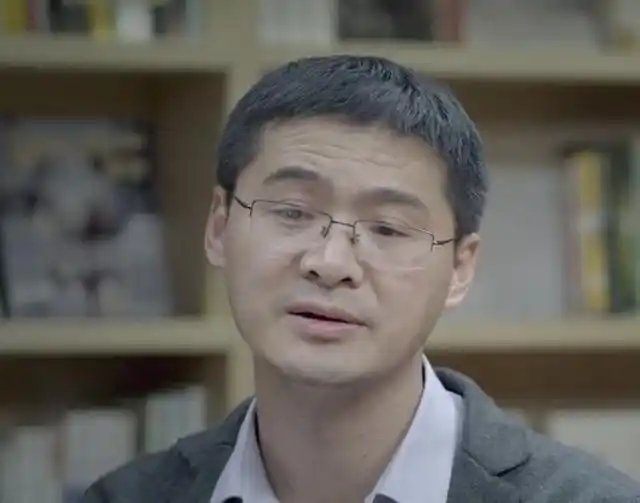 董王接盘？这事儿罗翔怎么看？要不胡锡世走两步？爱泼斯坦案文件