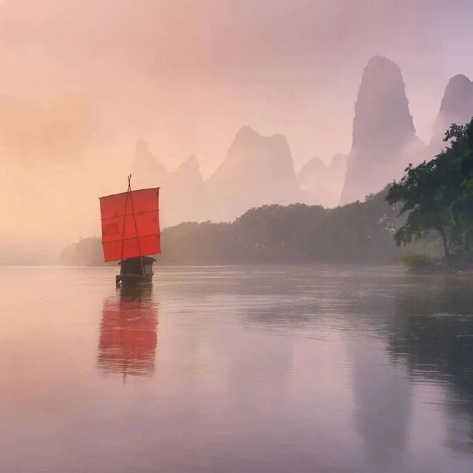 记住，在大城市闯荡的人，千万不要动不动就回老家，每年回去看一次，或者每隔几年回去