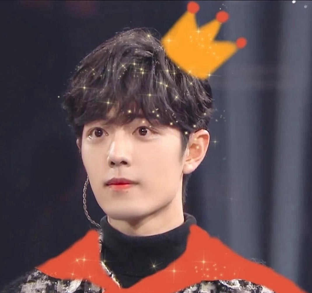 肖战太难了，自己在东北冻的冷哈哈的，还得给别人热饼～ ​​​