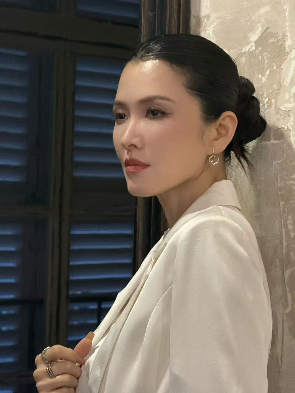 徐洁儿你到底有多少好妹妹徐洁儿亲了徐洁儿 集妹达人徐洁儿上线，浪姐全员都是她的好