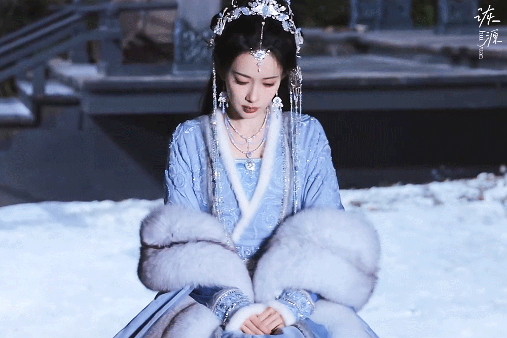 孟子义 《尚公主》暮晚摇 / 动图▷第3️⃣组-蓝衣小合集～～～▷异族+蓝衣+额