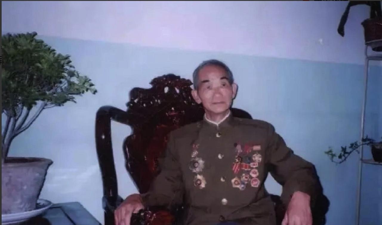 1952年，志愿军总部收到一封战报，政治部主任杜平看完怒了："打了一辈子仗，没见