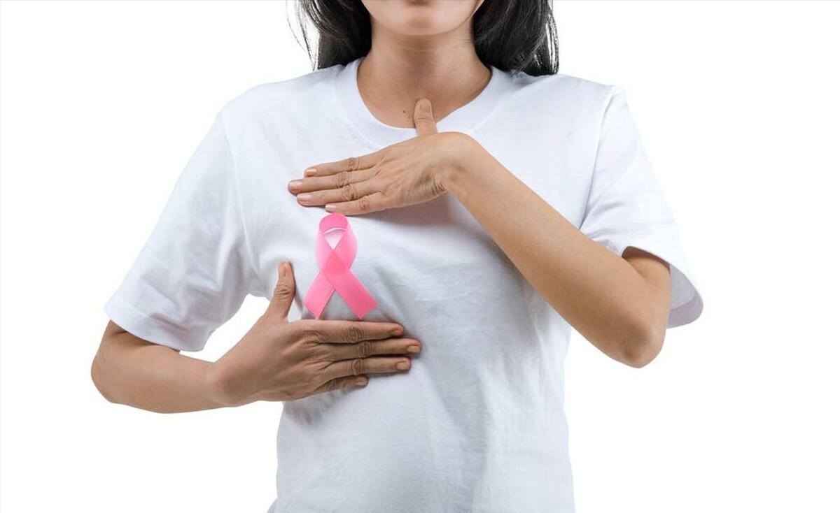 23岁姑娘诊断乳腺癌，什么原因导致乳腺癌年轻化，生活习惯有关
癌症年轻化越来越严