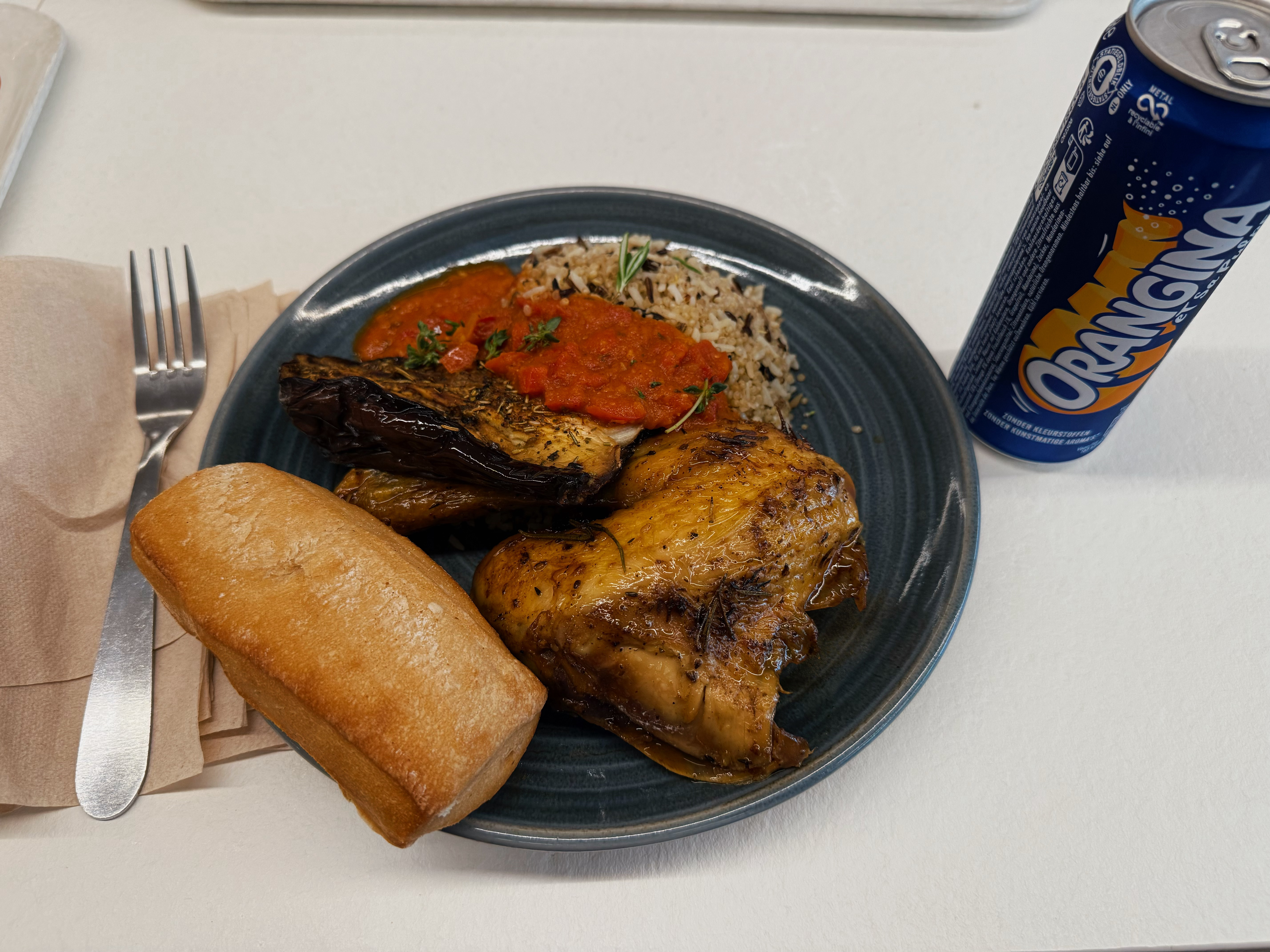 随心所旭 今天吃什么❓红标烤鸡配茄子、荞麦饭，味道算法网媒体餐中上水准了法网20