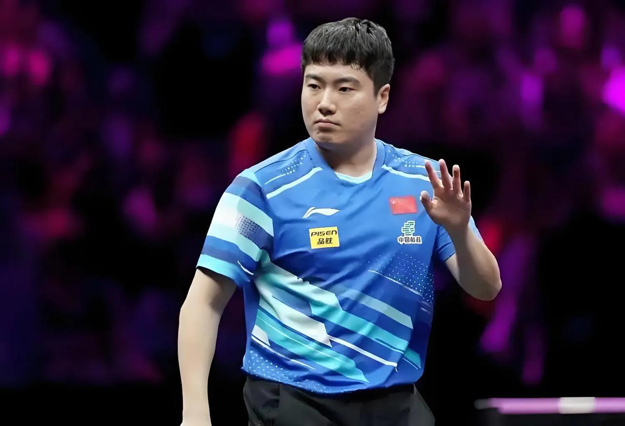 多哈首战，梁靖崑4：1战胜朝鲜选手鲜于成。与神秘之师的遭遇战，最考验实力、心态和