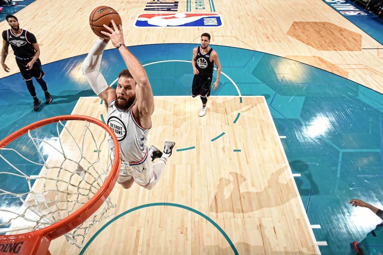 NBA扣篮周各队晒照(不完全统计)

部分为我个人收藏，亮出你最爱的扣篮吧