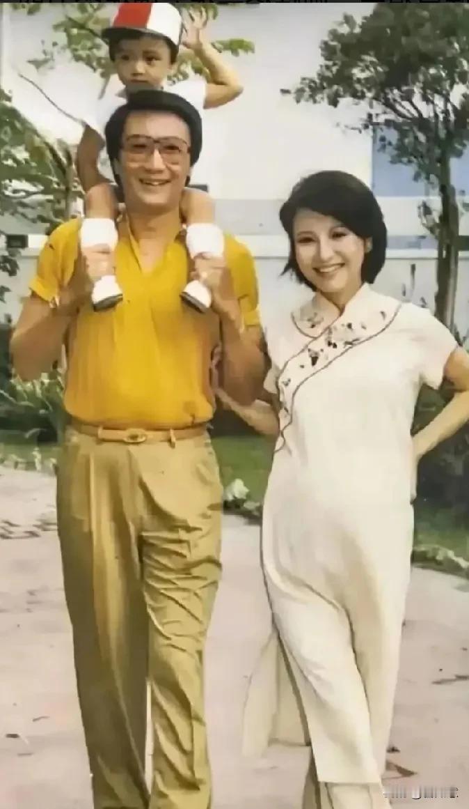 这照片太养眼了吧[奸笑]，是不是忍不住想多看几眼[奸笑]