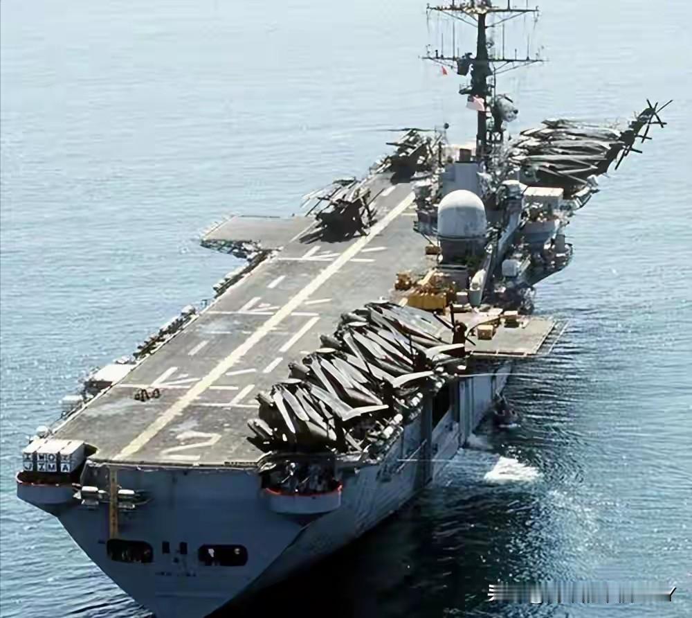 美军认怂，委内瑞拉锁定美军五架F-35，能否上演“印巴空战”的战绩？加勒美军“硫
