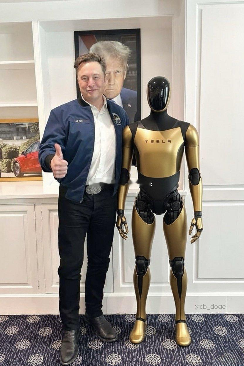 马斯克带着特斯拉机器人返回白宫 ​​​