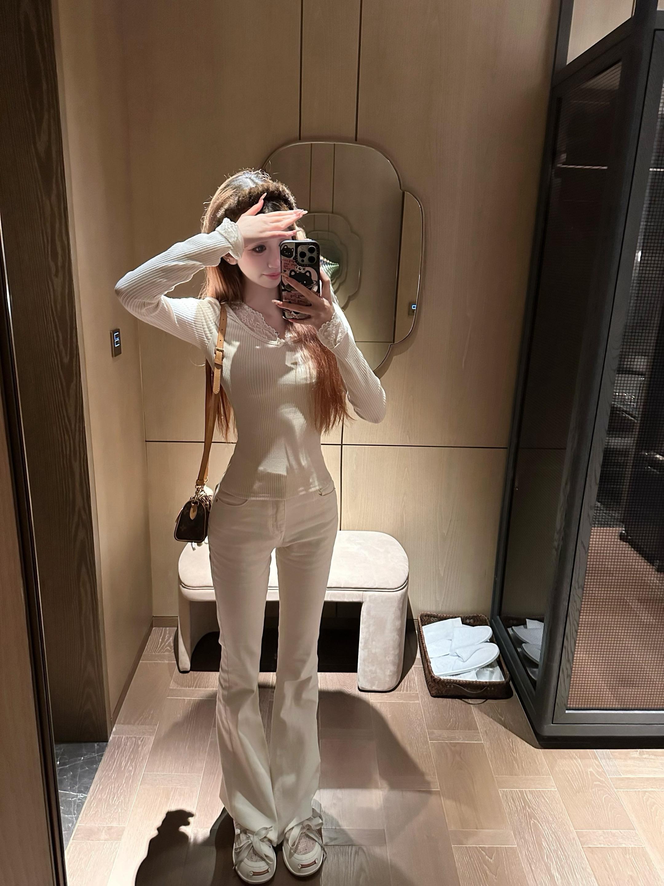 以前总觉得宁愿错 也不要错过 现在觉得错也行 错过也行 这些都不重要 ...