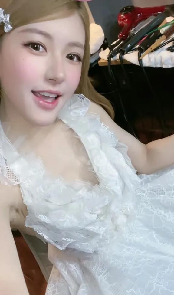 赵露思：内娱谁不羡慕我有这样的粉丝！

赵露思说：“我的粉丝对我的包容度有多大，