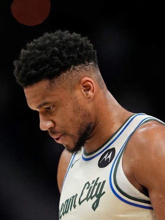 老坛酸菜已经塌无可塌了小城市一人一城的典范也要塌房了吗？雷霆记者Clemente