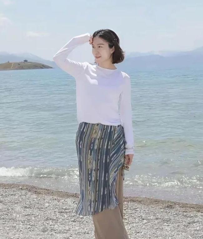 翁帆搬出清华园到底打了谁的脸
当年翁帆嫁给杨振宁的时候就开始被人骂，图财、心机、
