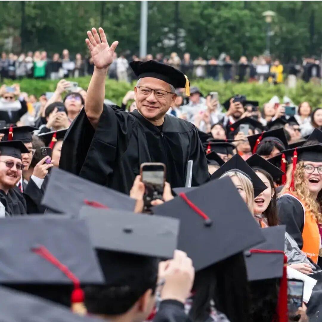 黄仁勋拿下6个博士学位： 世上仅有一人？ 