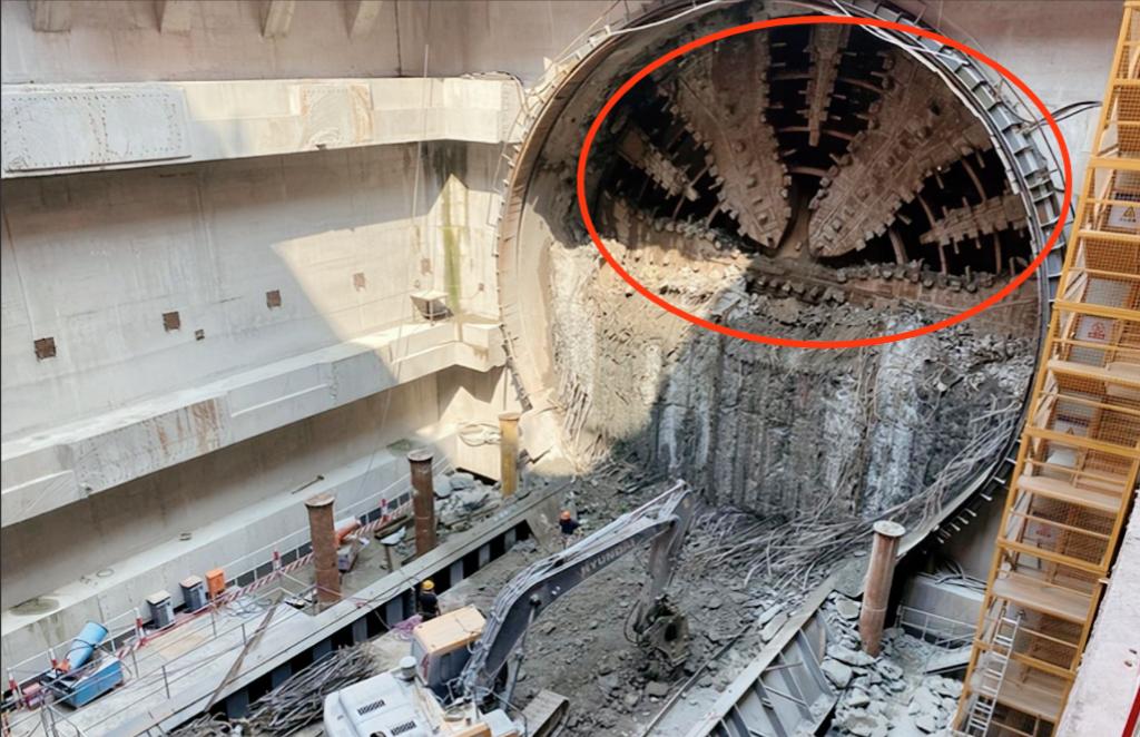 “骗”了我们这么多年！我国建造了那么多的地铁，为何没有见过泥土被挖出来，那这些土