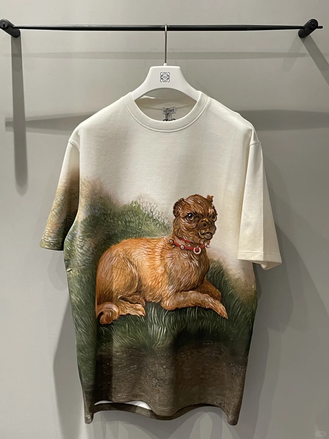 LOEWE罗意威 可爱的新款T恤 骗你我是小狗🐶