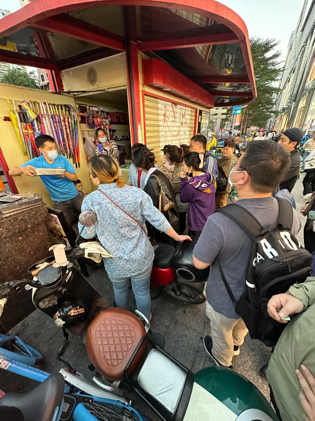 有没有江南西的小伙伴出来解释一下…….