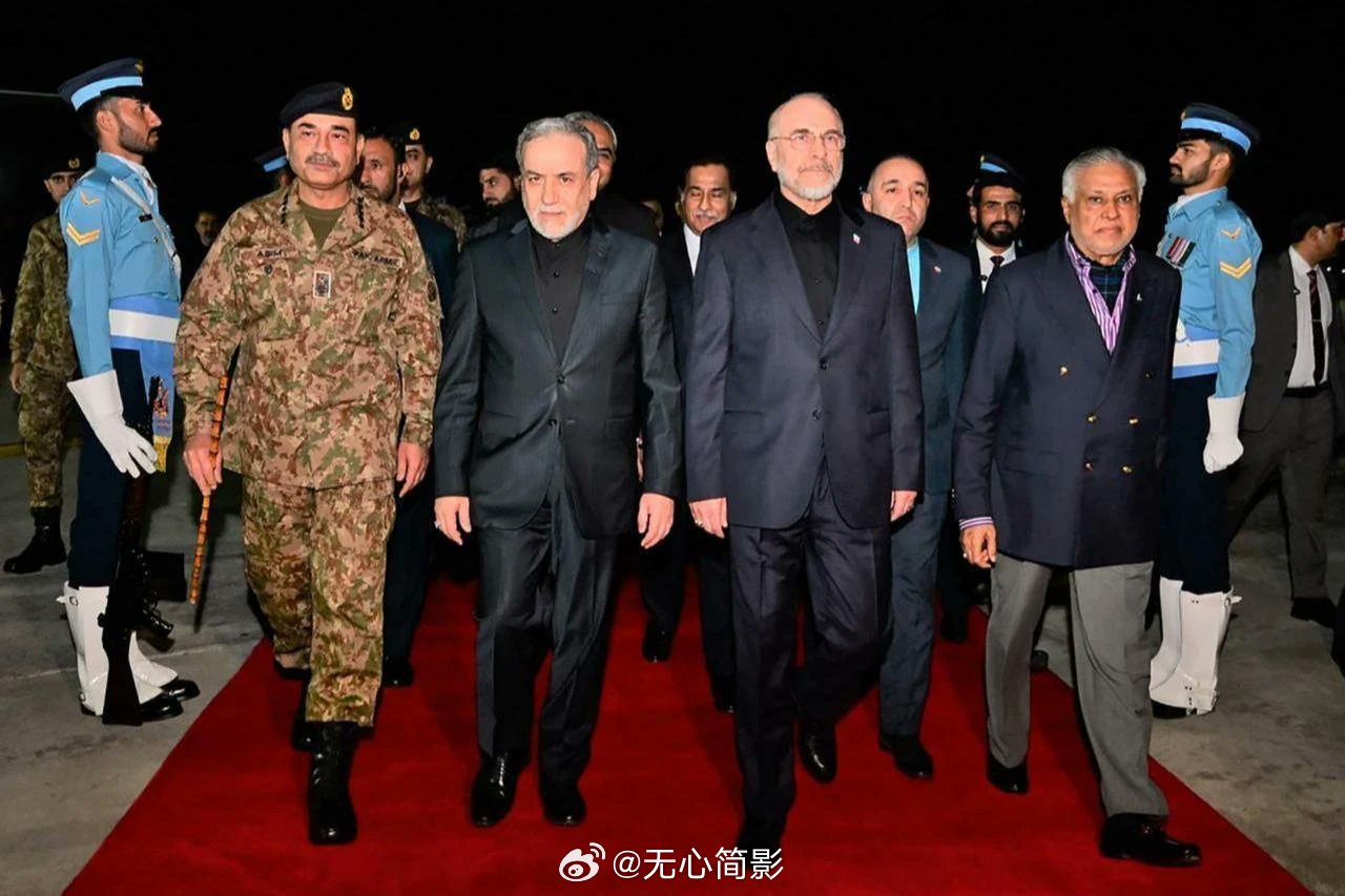 纽约时报：美国曾向伊朗代表团示警——当心以色列暗杀。报道称，美国官员担忧，以色列