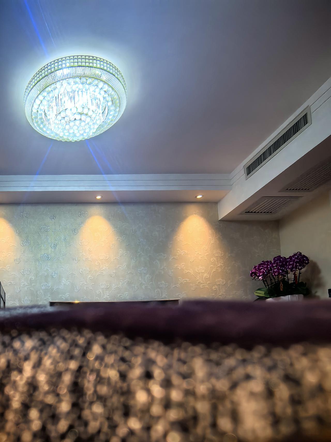 今早醒来第一个念头懵😳了，一觉睡到自然醒，9：30，我从来没有睡过这么晚起床，