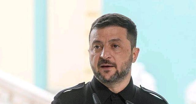 一位乌克兰人讲到自家总统时说：“我知道不少中国人觉得 泽连斯基 以前是喜剧演员，