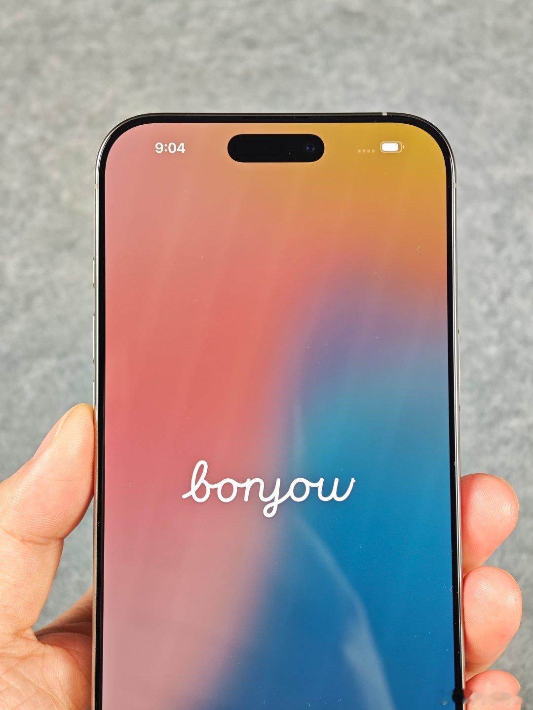 边框 U1S1 确实挺窄 ​​​