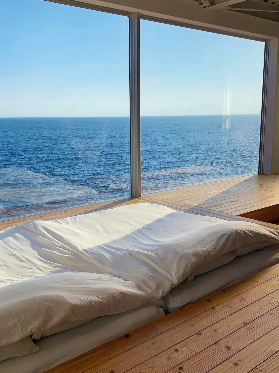 日本💙一间漂浮在海上的民宿 疗愈胜地住所