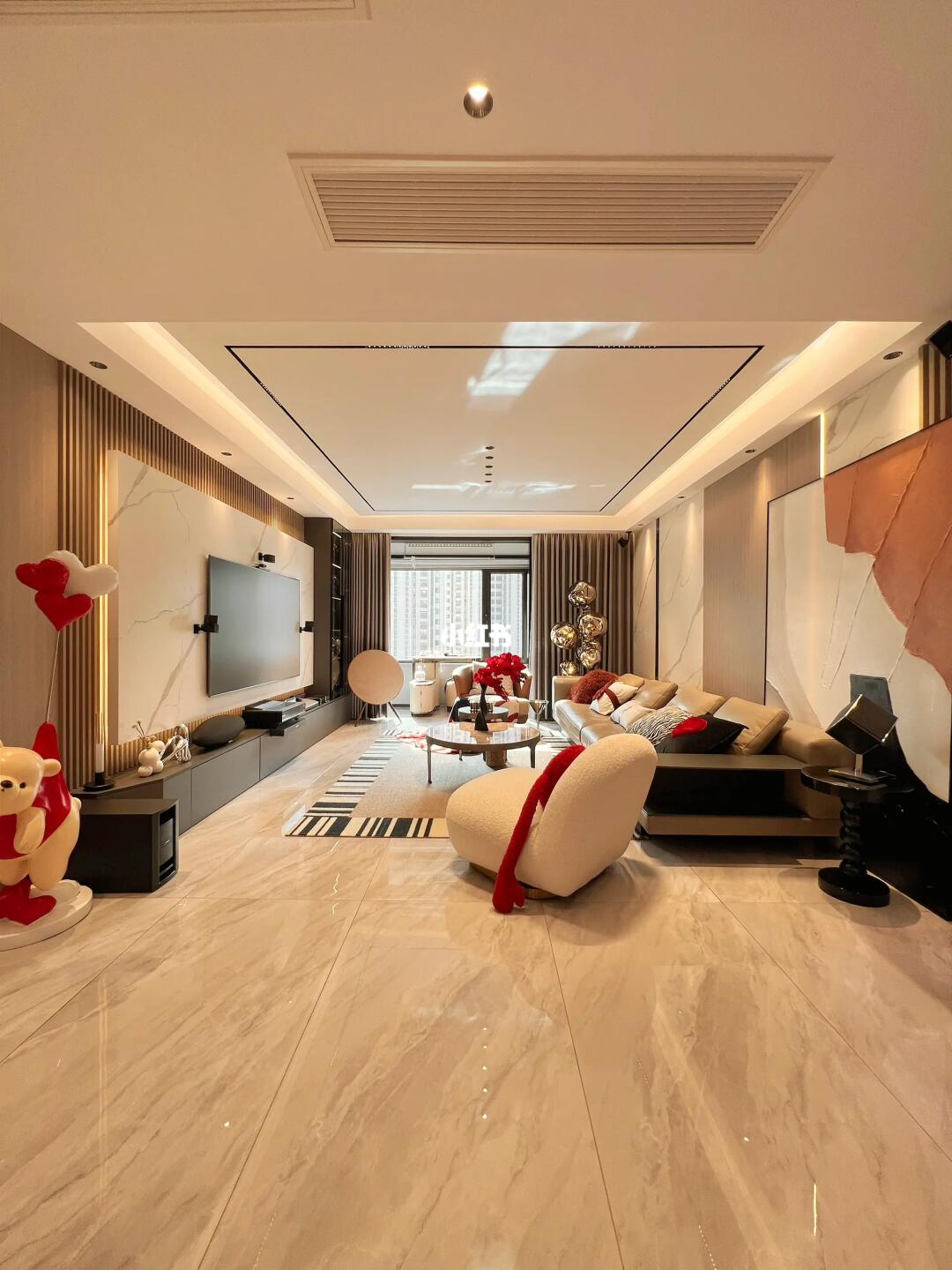 老公说：待在家多美呀，过年真不想走亲戚😂