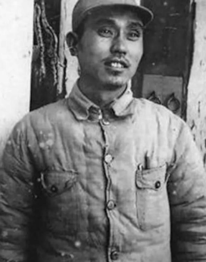 1949年，陈赓在上海见到了小姨子，多年不见，小姨子出落的亭亭玉立，已长成了大美