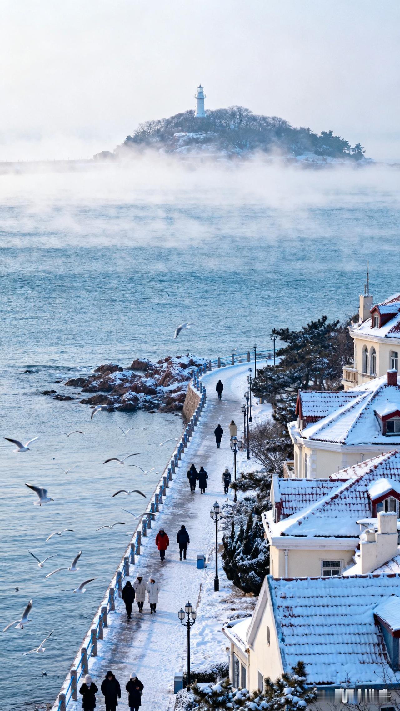 周三是一与二的相遇
二即是和
和光 和尘 和鸣 和而不同
今日将见证无限交织
一