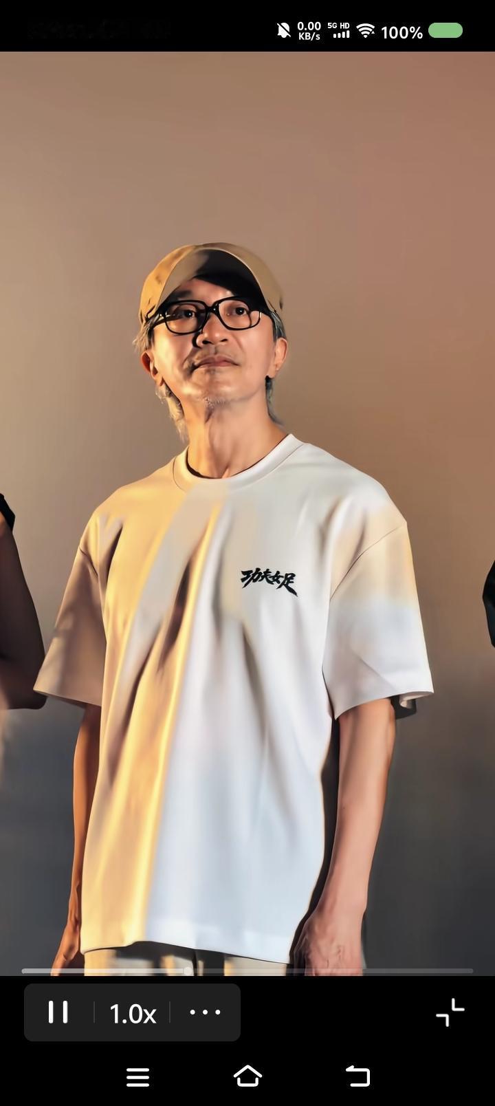 我认为，
这画面比电影好。