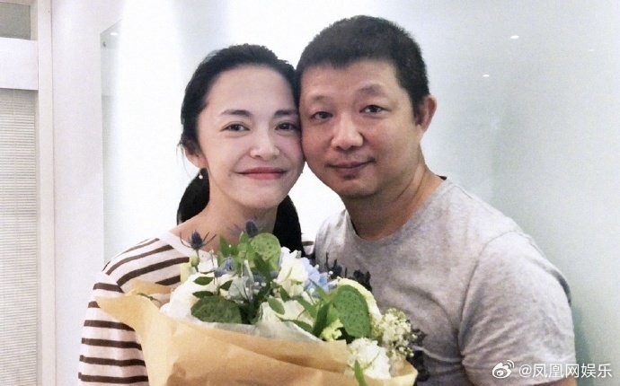 姚晨发布离婚声明姚晨曹郁共同育有一儿一女 刚刚，演员与曹郁共同发布离婚联合声明。