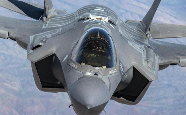 美国会不会藏着能够击溃中国的战略武器呢？就这么说吧，美国军费十年涨了1000多亿