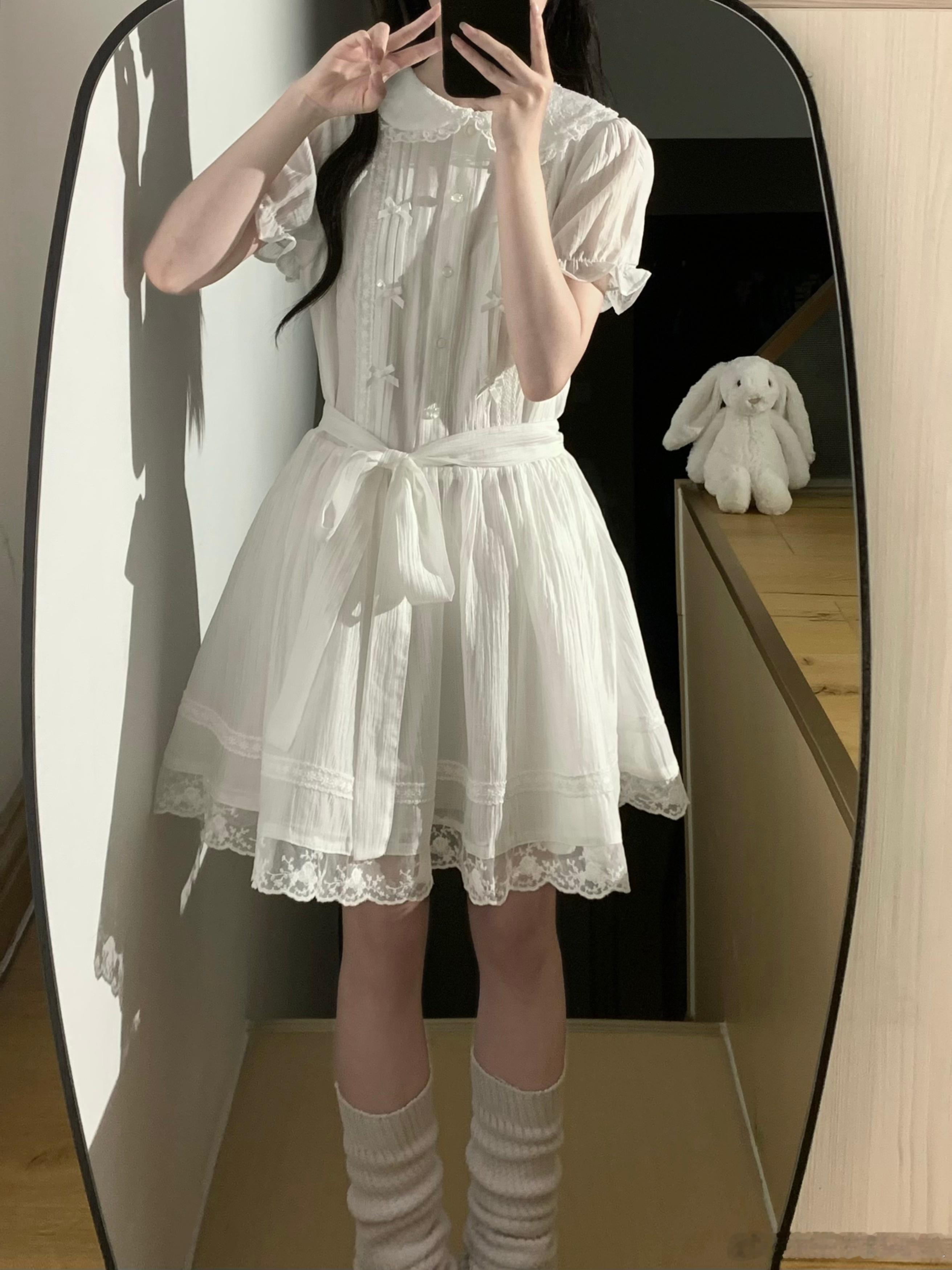 jk  初恋小白裙💭🐰完全古早小说女主初登场的一身^ ^不是那种已经成长完成