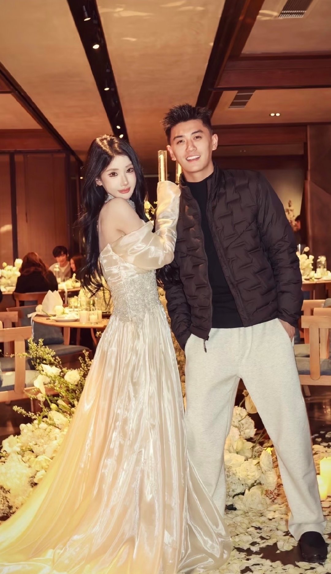 薛小婉和任权能复合也毫无意外吧，玩网络的最懂网络该怎么玩 