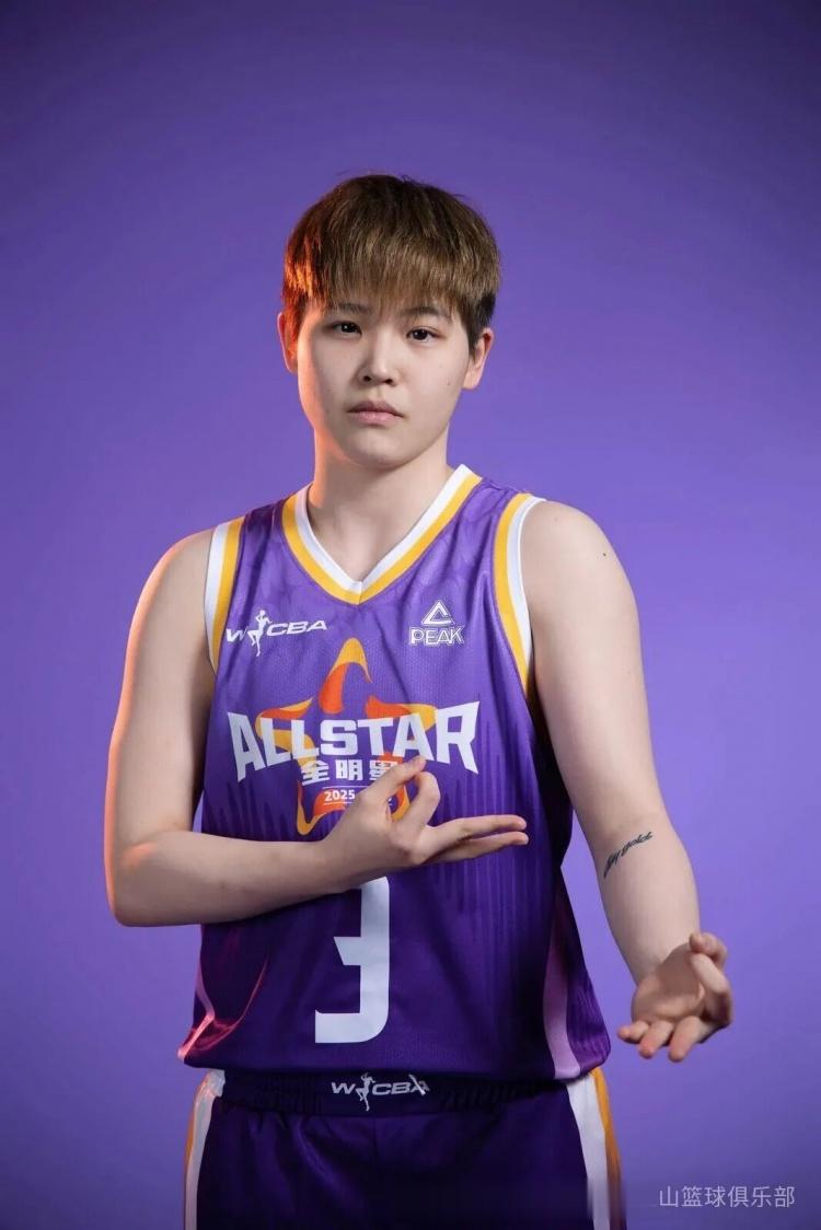 多届WCBA全明星三分大赛冠军！河南女篮官宣董可尔签约加盟