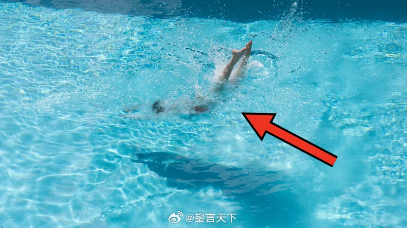 医生提醒夏季游泳必须注意安全 多位急诊医生和儿科专家提醒，夏季泳池虽然是消暑好去